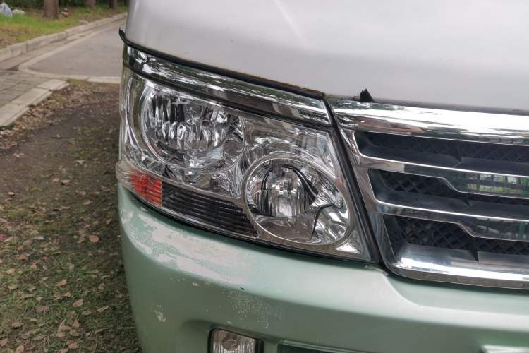 Used Jinbei Hiace  Right Front Headlight