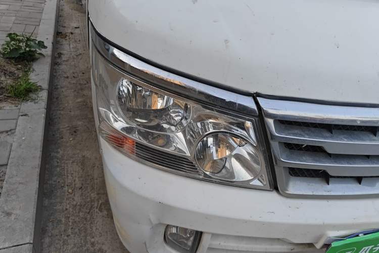 Used Jinbei Hiace  Right Front Headlight