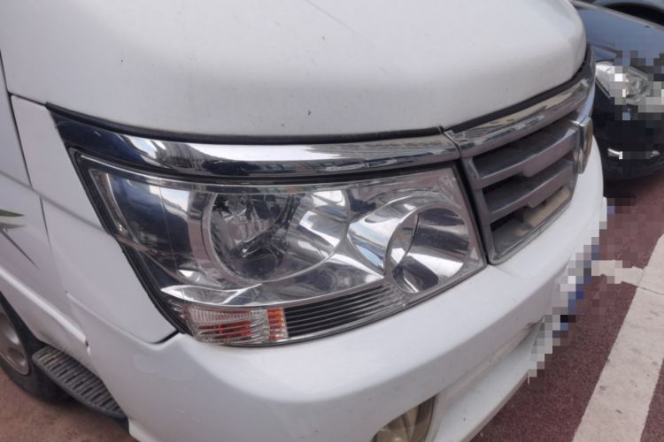 Used Jinbei Hiace  Right Front Headlight