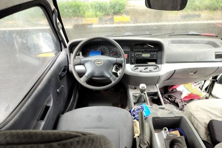 Used Jinbei Hiace 2016 2.0L Express Series Standard Version V19 Steering Wheel