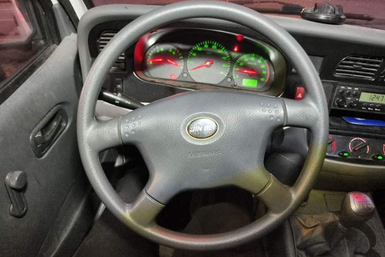 Used Jinbei Hiace 2016 2.0L Express Series Standard Version V19 Steering Wheel