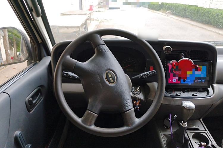 Used Jinbei Hiace 2016 2.0L Express Series Standard Version V19 Steering Wheel
