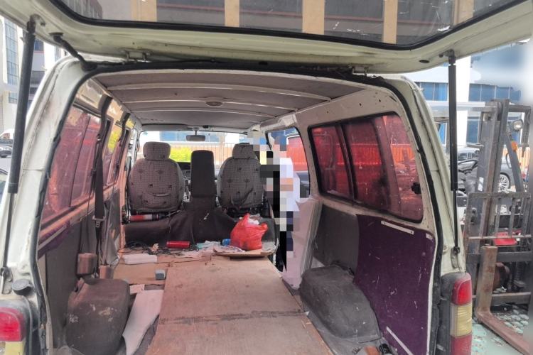 Used Jinbei Hiace  Trunk