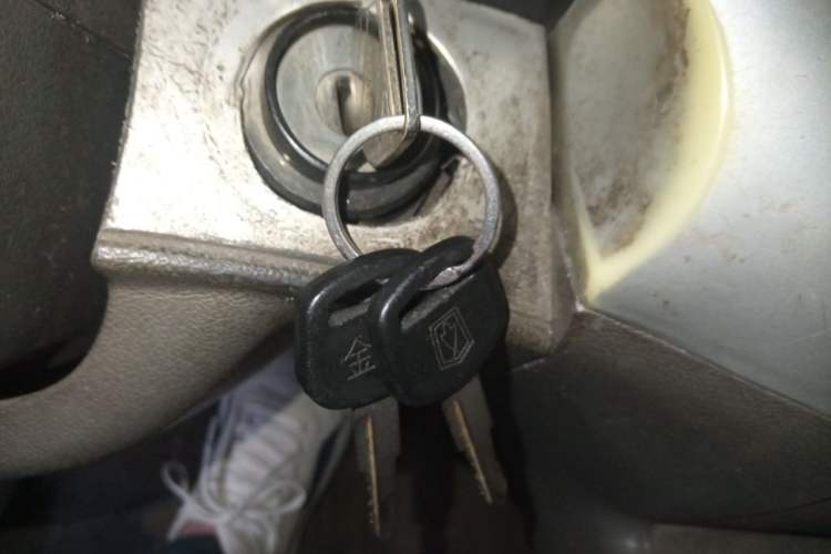 Used Jinbei Hiace 2016 2.4L Da Hai Shi W Standard Edition Vehicle Key