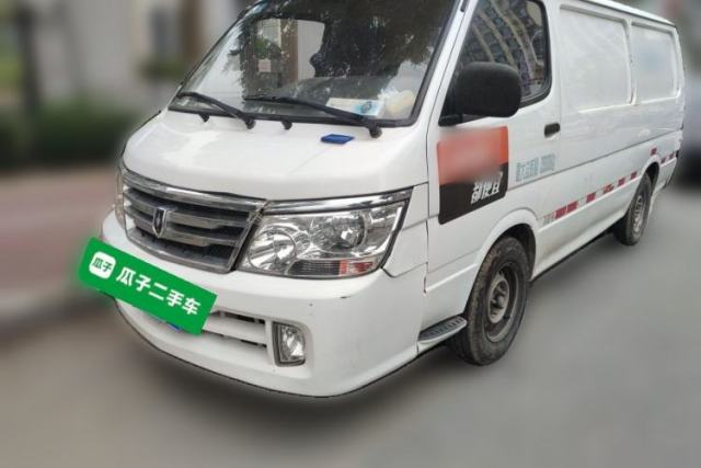 Jinbei Hiace 2 seats, cargo, enclosed van, 2.0-liter engine usado