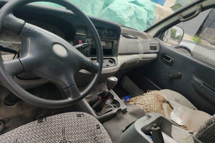 Used Jinbei Hiace  Center Console