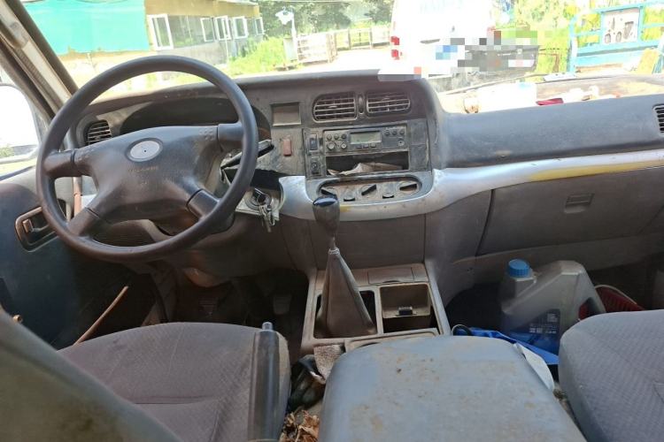 Used Jinbei Hiace  Center Console