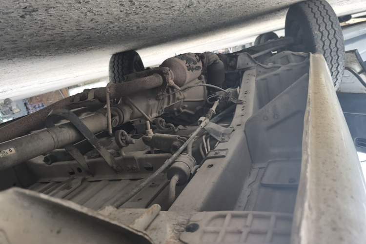 Used Jinbei Hiace  Chassis Rear Left