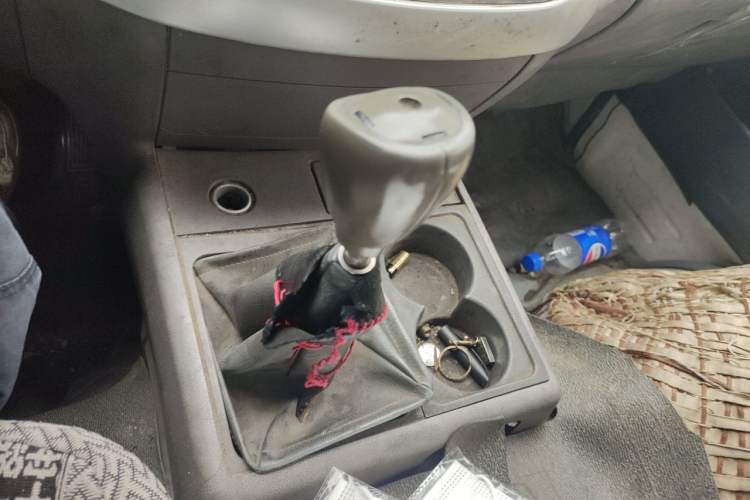 Used Jinbei Hiace  Gear Lever