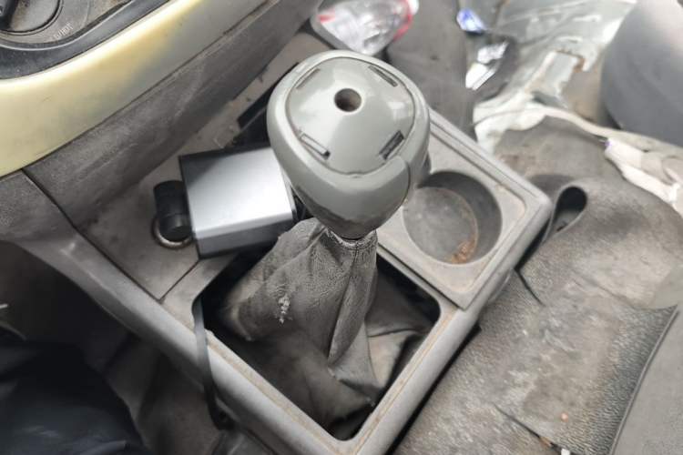 Used Jinbei Hiace  Gear Lever