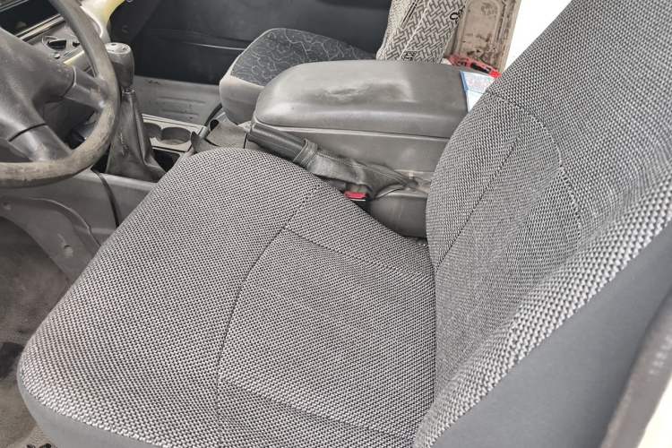 Used Jinbei Hiace  Left Front Seat