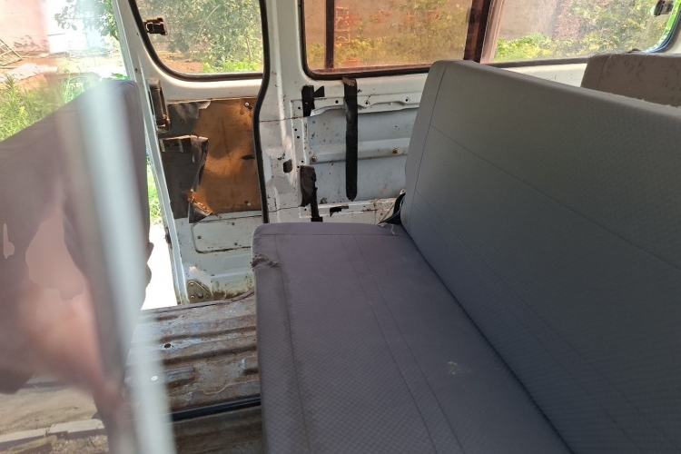 Used Jinbei Hiace  Left Rear Seat