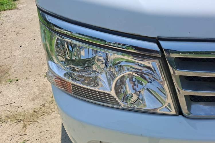 Used Jinbei Hiace  Right Front Headlight