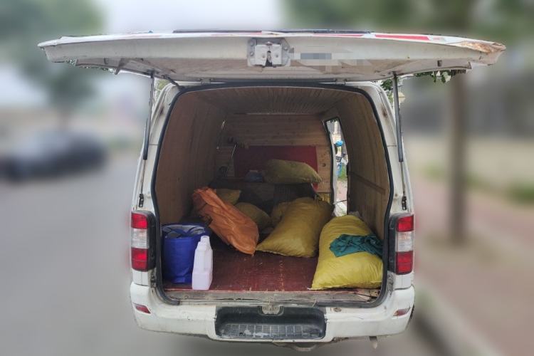 Used Jinbei Hiace  Trunk