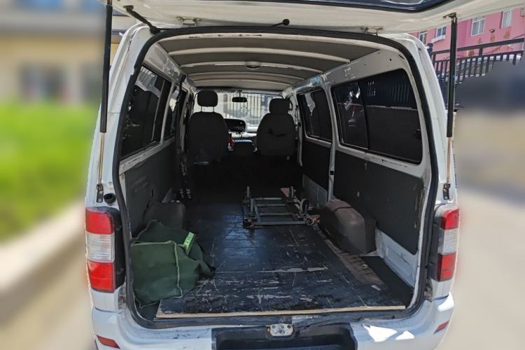 Used Jinbei Hiace  Trunk