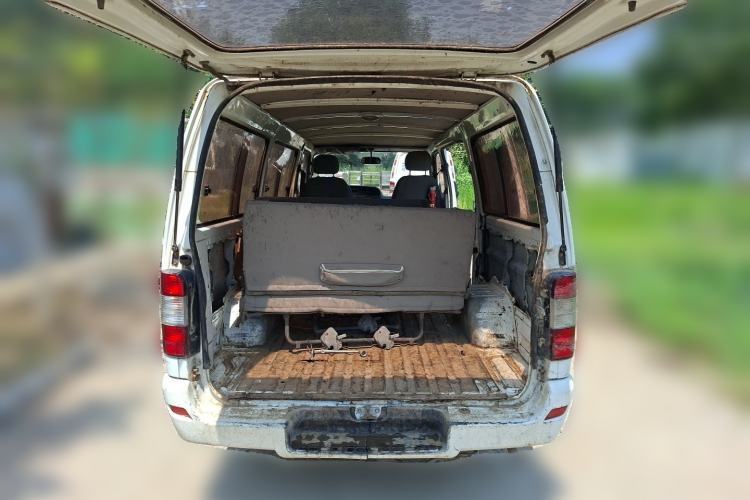 Used Jinbei Hiace  Trunk