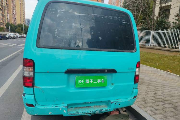 Used Jinbei Hiace 2018 2.0L Fifth-Generation Kuaiyun Standard Version Standard Roof 6 Seats V19S Rear
