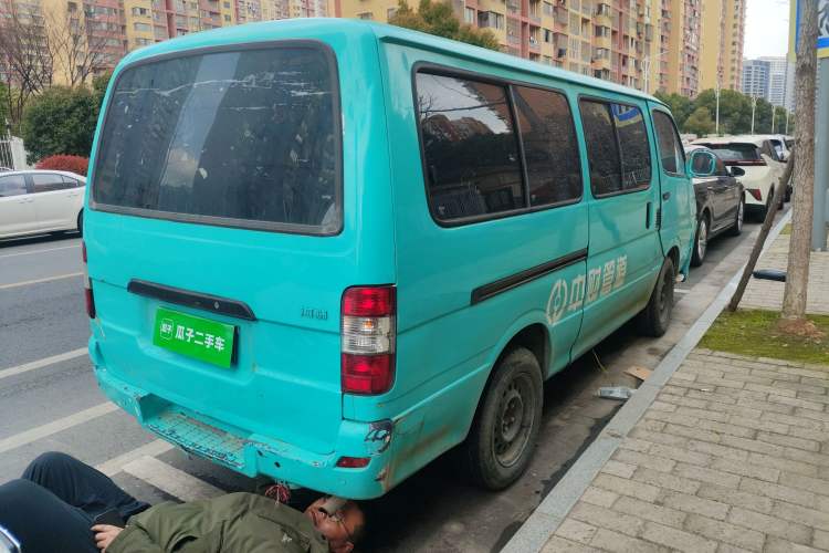 Used Jinbei Hiace 2018 2.0L Fifth-Generation Kuaiyun Standard Version Standard Roof 6 Seats V19S Rear Right 45 Deg
