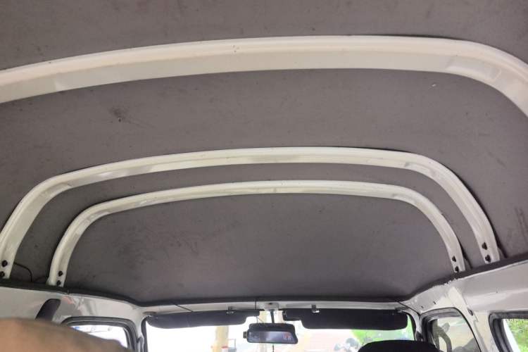 Used Jinbei Hiace 2018 2.0L Fifth-Generation Express Deluxe Extended High-Roof 6-Seater V19S Headliner
