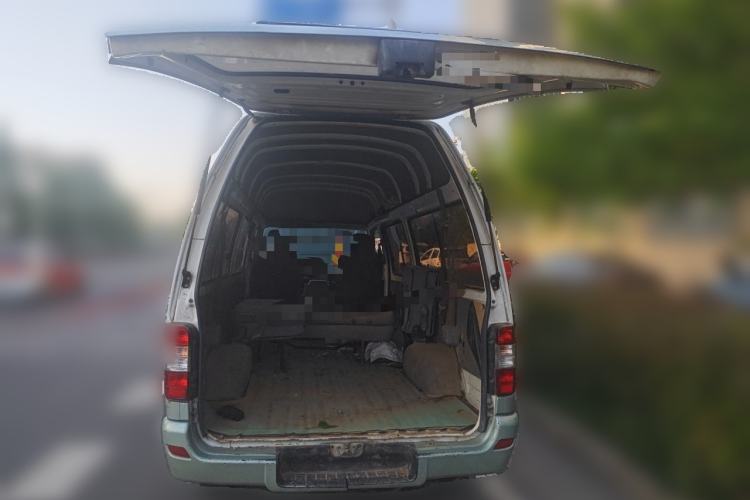 Used Jinbei Hiace 2018 2.0L Fifth-Generation Express Deluxe Extended High-Roof 6-Seater V19S Trunk