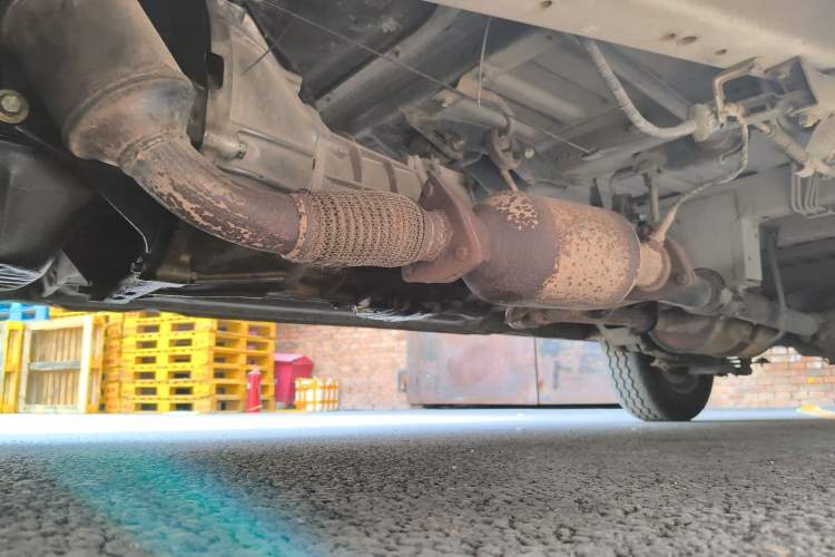 Used Jinbei Hiace  Chassis Front Left