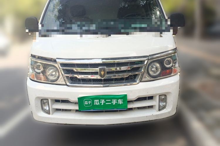 Used Jinbei Hiace 2018 2.0L Fifth-Generation Box Truck Standard Roof 2 Seats 4G19 Front