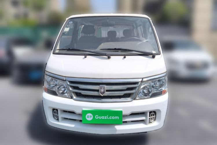 Used Jinbei Hiace 2018 2.0L Fifth-Generation Kuaiyun Luxury Standard Top 6-Seater V19S Front