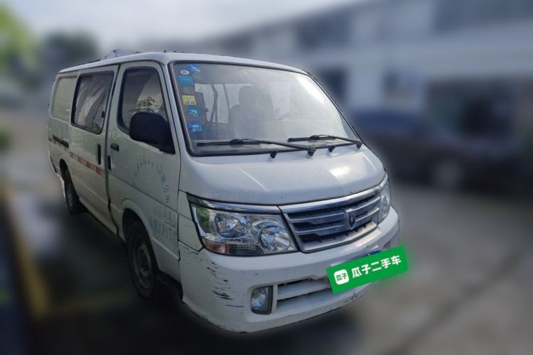 Used Jinbei Hiace 2018 2.0L Fifth-Generation Box Truck Standard Roof 2 Seats 4G21C Front Right 45 Deg