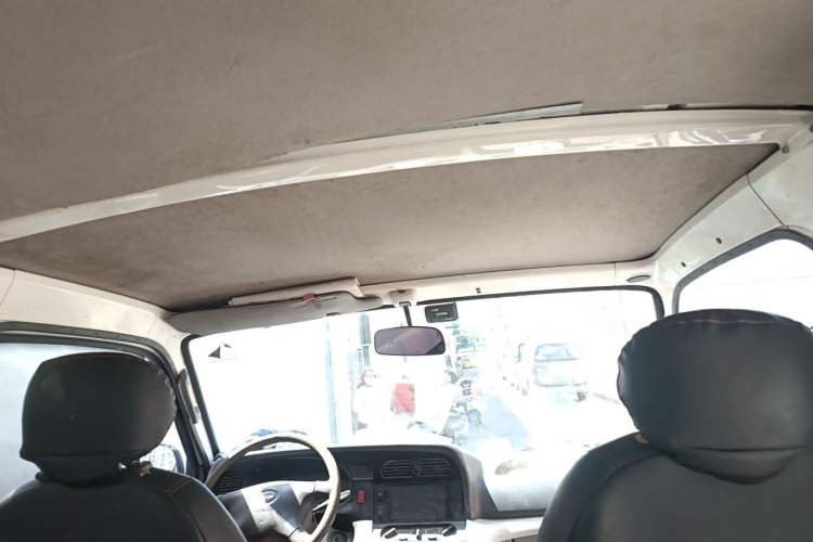 Used Jinbei Hiace 2018 2.0L Fifth-Generation Kuaiyun Luxury Standard Top 6-Seater V19S Headliner