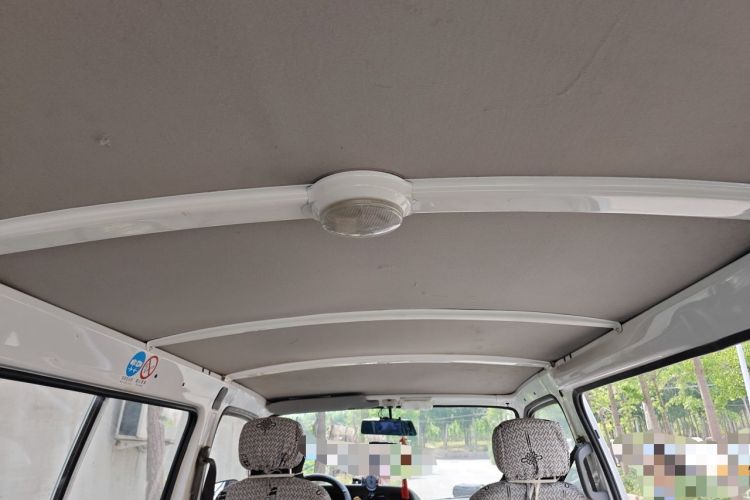 Used Jinbei Hiace 2018 2.0L Fifth-Generation Kuaiyunwang Luxury Standard Top 10-Seater 4G19 Headliner