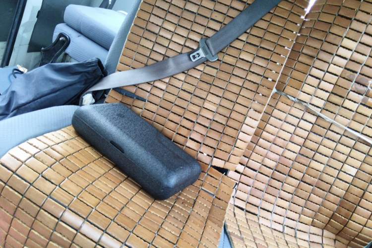 Used Jinbei Hiace 2018 2.0L Fifth-Generation Kuaiyun Standard Version Standard Roof 6 Seats V19S Interior 4