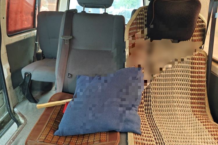 Used Jinbei Hiace 2018 2.0L Fifth-Generation Kuaiyun Luxury Standard Top 6-Seater V19S Left Rear Seat