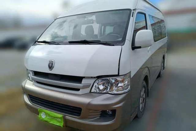 Used Jinbei Hiace 2018 2.4L Da Hai Shi W Manual 11-Seater Luxury Version 4RB2