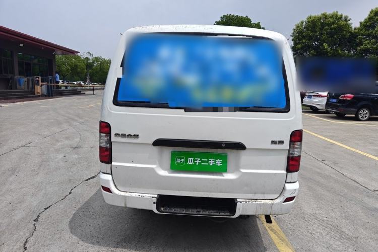 Used Jinbei Hiace 2018 2.0L Fifth-Generation Kuaiyun Luxury Standard Top 6-Seater V19S Rear