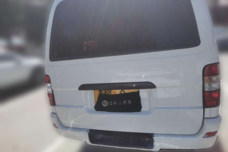 Used Jinbei Hiace 2018 2.0L Fifth-Generation Kuaiyunwang Deluxe Standard Top 10-Seater 4G21C Rear