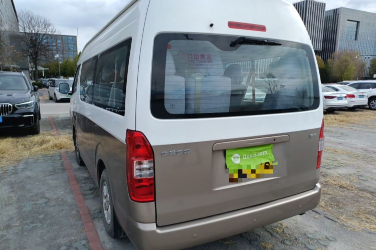 Used Jinbei Hiace 2018 2.4L Da Hai Shi W Manual 11-Seater Luxury Version 4RB2 Rear Left 45 Deg