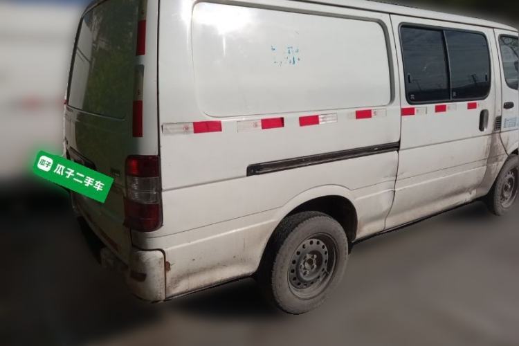 Used Jinbei Hiace 2018 2.0L Fifth-Generation Box Truck Standard Roof 2 Seats 4G21C Rear Right 45 Deg
