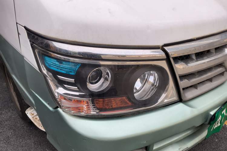 Used Jinbei Hiace  Right Front Headlight