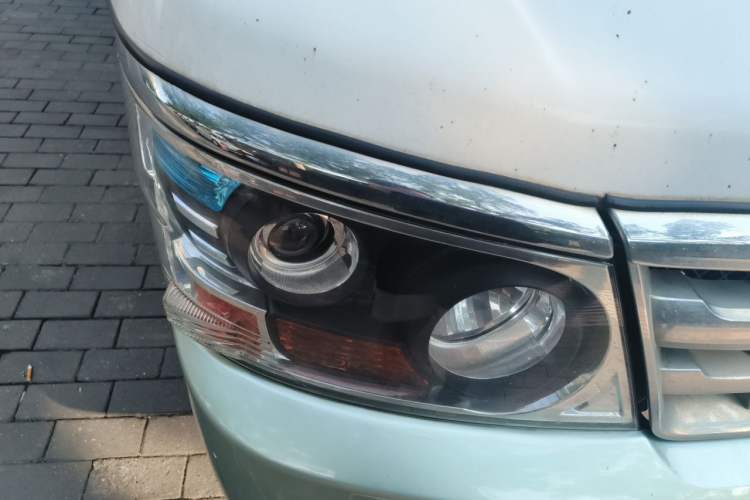 Used Jinbei Hiace  Right Front Headlight