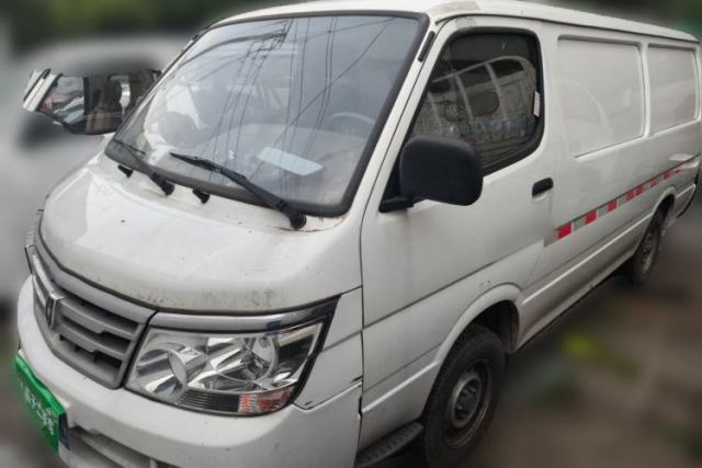 Used Jinbei Hiace 2018 2.0L Fifth-Generation Box Truck Standard Roof 2 Seats 4G19
