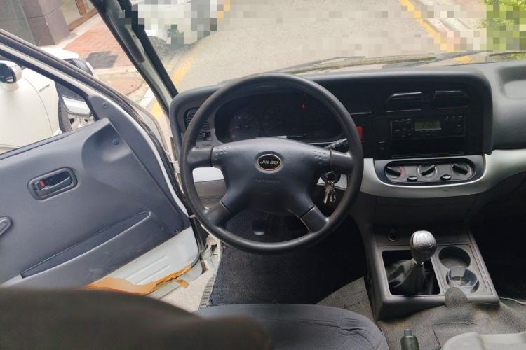 Used Jinbei Hiace 2018 2.0L Fifth-Generation Kuaiyun Standard Version Standard Roof 6 Seats V19S Steering Wheel