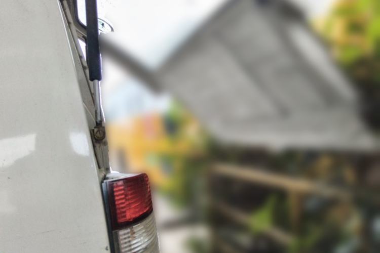 Used Jinbei Hiace 2018 2.0L Fifth-Generation Kuaiyun Luxury Standard Top 6-Seater V19S Trunk