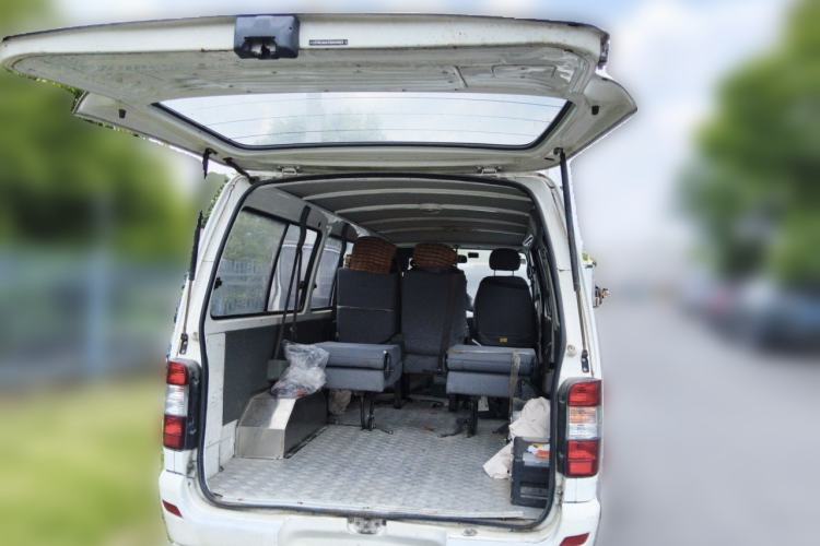 Used Jinbei Hiace 2018 2.0L Fifth-Generation Kuaiyun Standard Version Standard Roof 6 Seats V19S Trunk