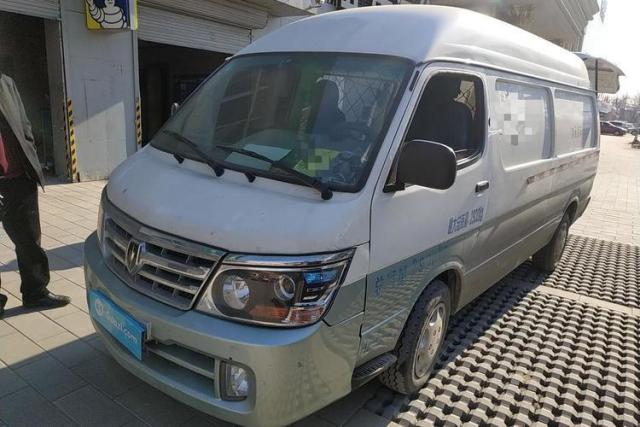 Used Jinbei Hiace 2018 2.0L Fifth-Generation Box Truck Standard Roof 2 Seats 4G21C