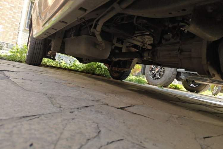 Used Jinbei Hiace  Chassis Front Right