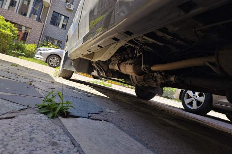 Used Jinbei Hiace  Chassis Rear Left