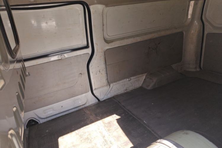 Used Jinbei Hiace  Left Rear Seat