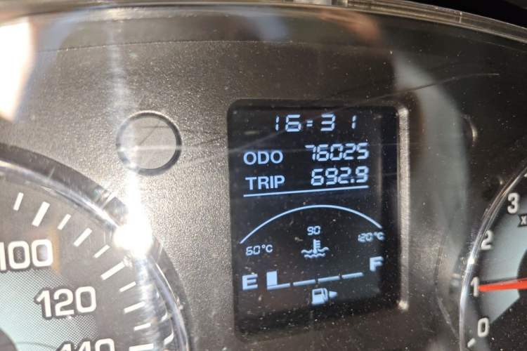 Used Jinbei Hiace  Odometer Close Up