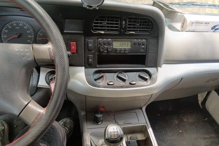 Used Jinbei Hiace  Audio And AC Panel