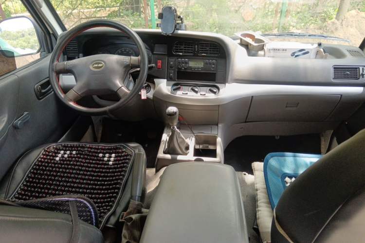 Used Jinbei Hiace  Center Console